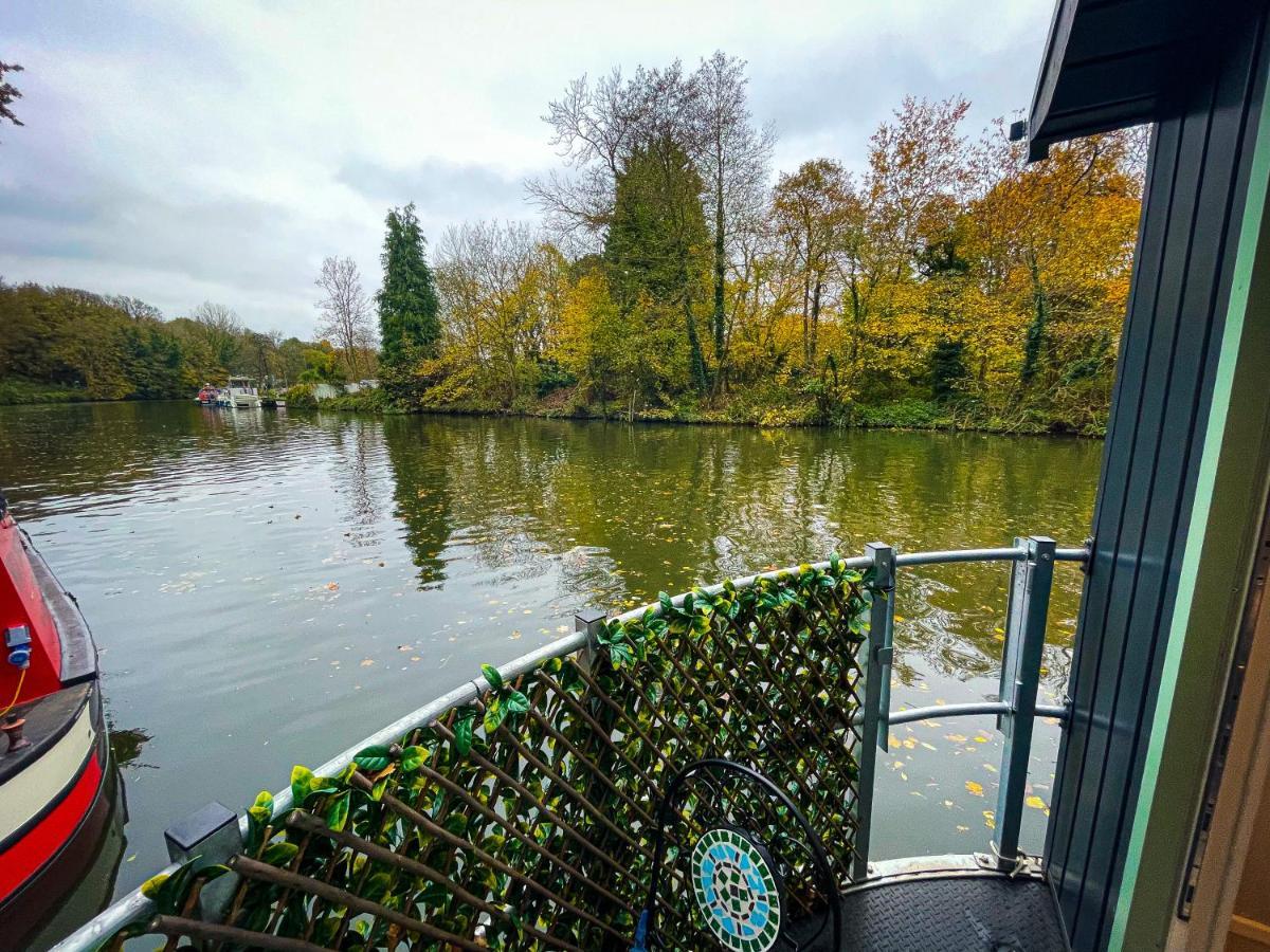Apartament Lady Florence, Maidstone A Unique River Boat With Castle Views Zewnętrze zdjęcie